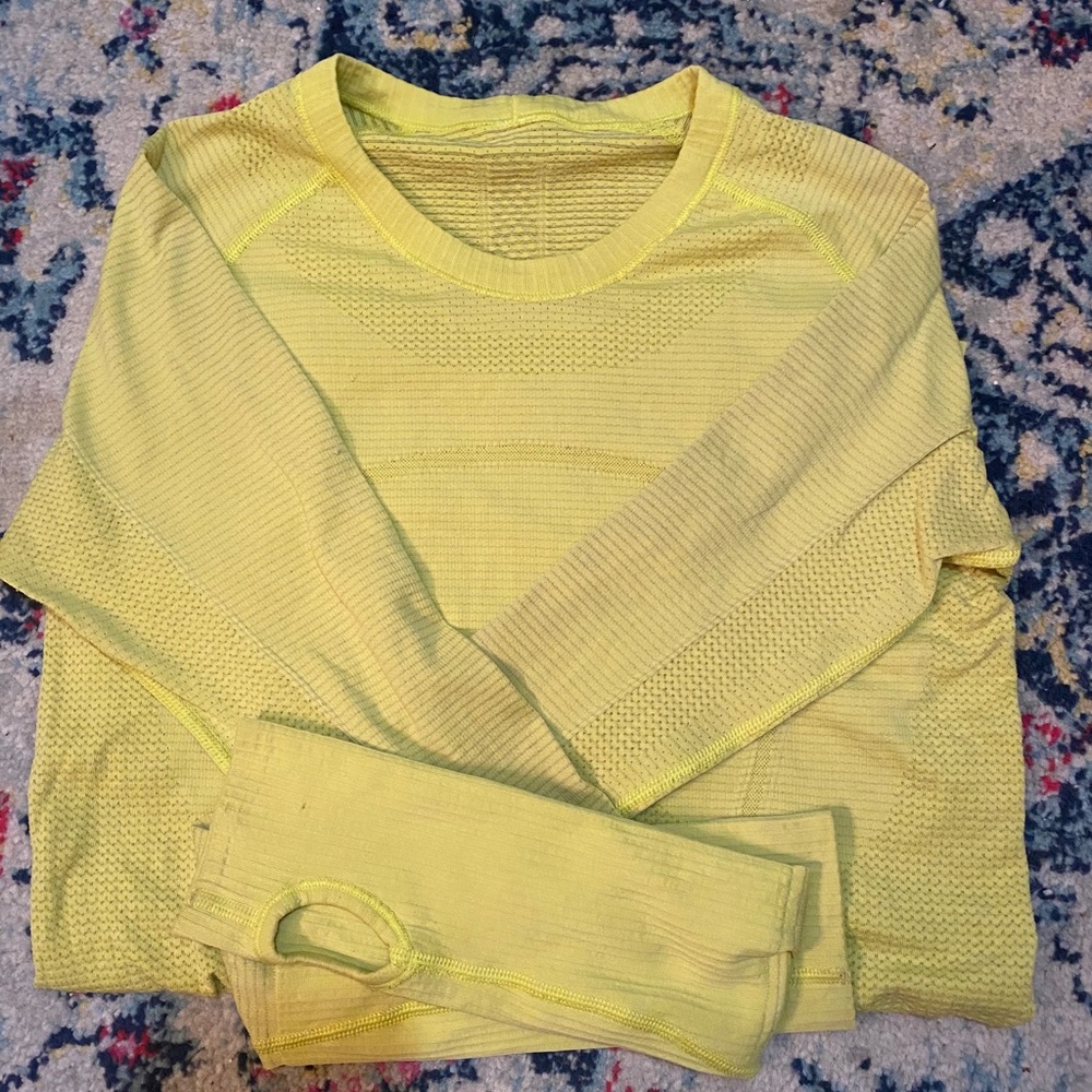 SOLD ON DEPOP!!! lululemon long sleeve